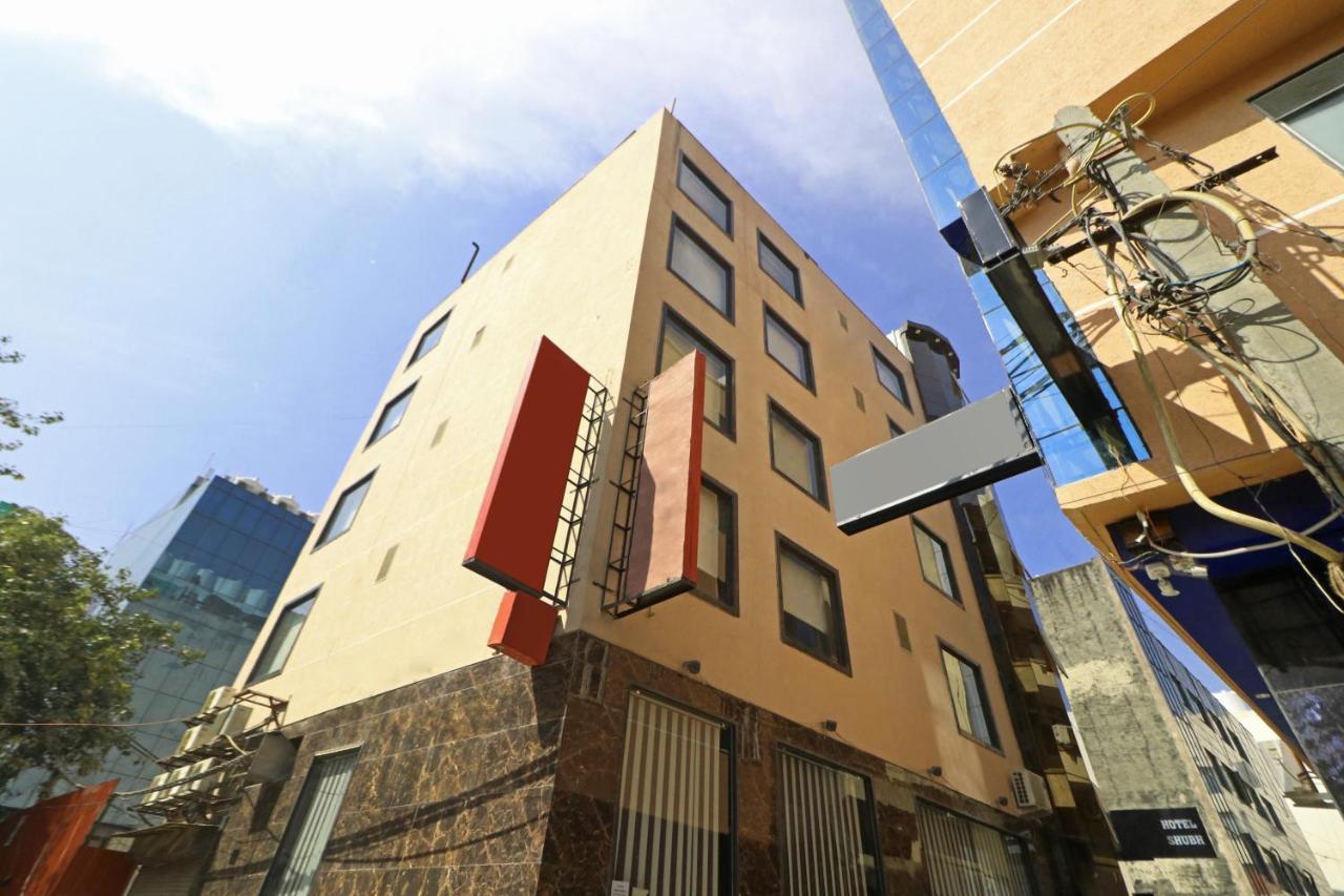 Hotel Paragon Suites 뉴델리 외부 사진